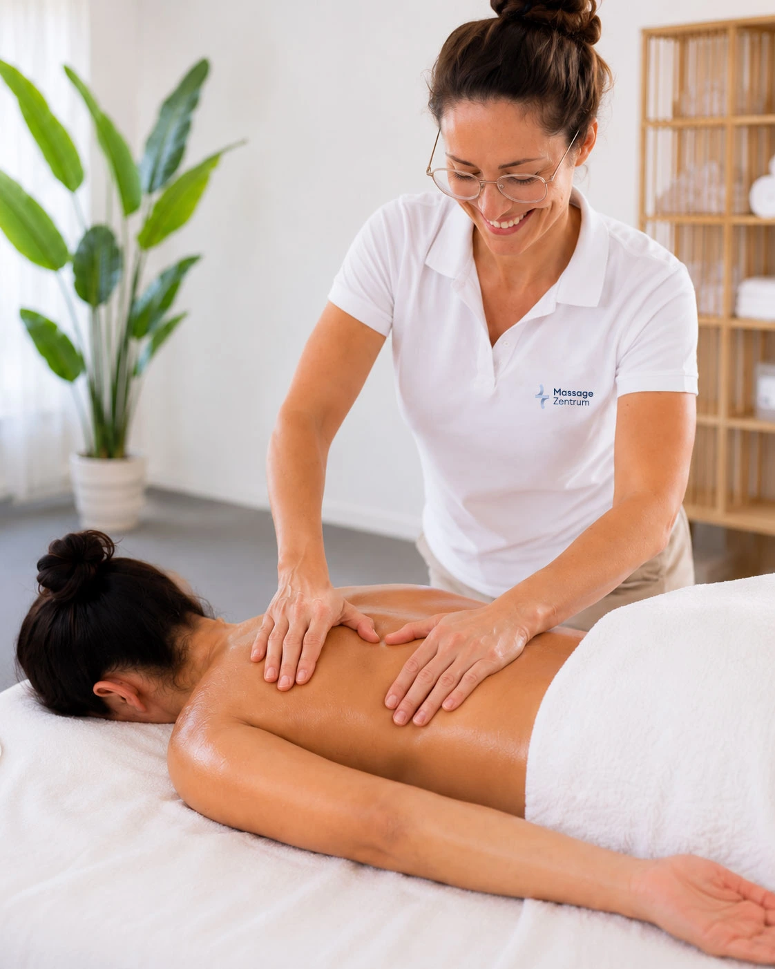 Medizinische Massage beim Massage Zentrum Wil